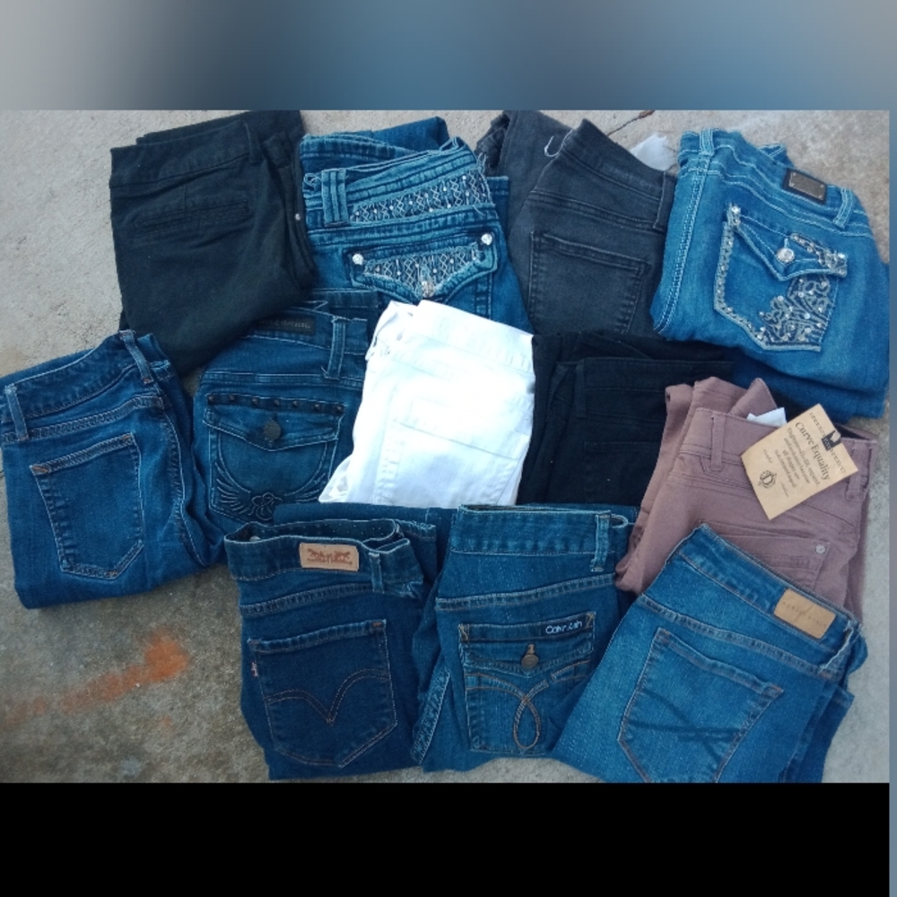 Multiple pants all name brand all like new